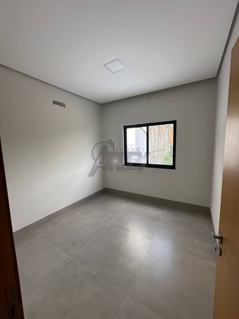 Casa à venda com 3 quartos, 165m² - Foto 14