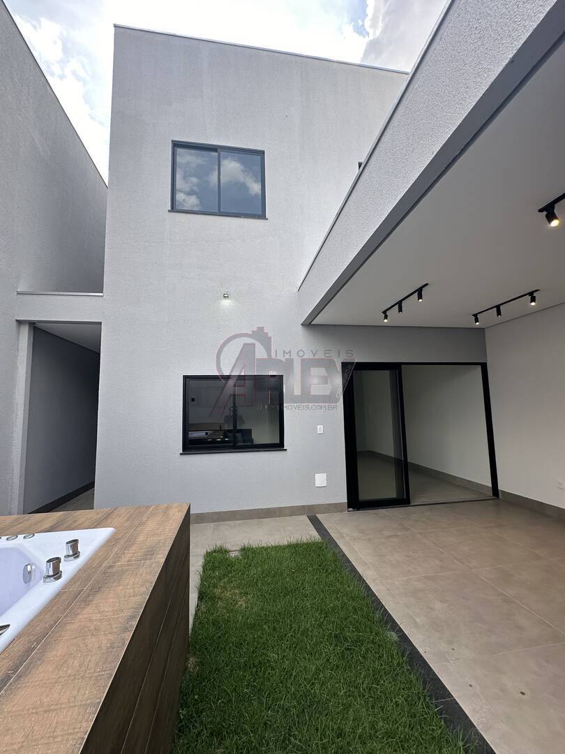 Casa à venda com 3 quartos, 165m² - Foto 16