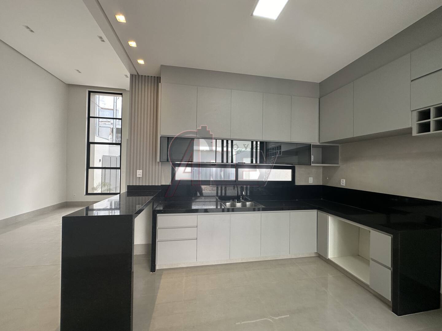 Casa à venda com 3 quartos, 154m² - Foto 17