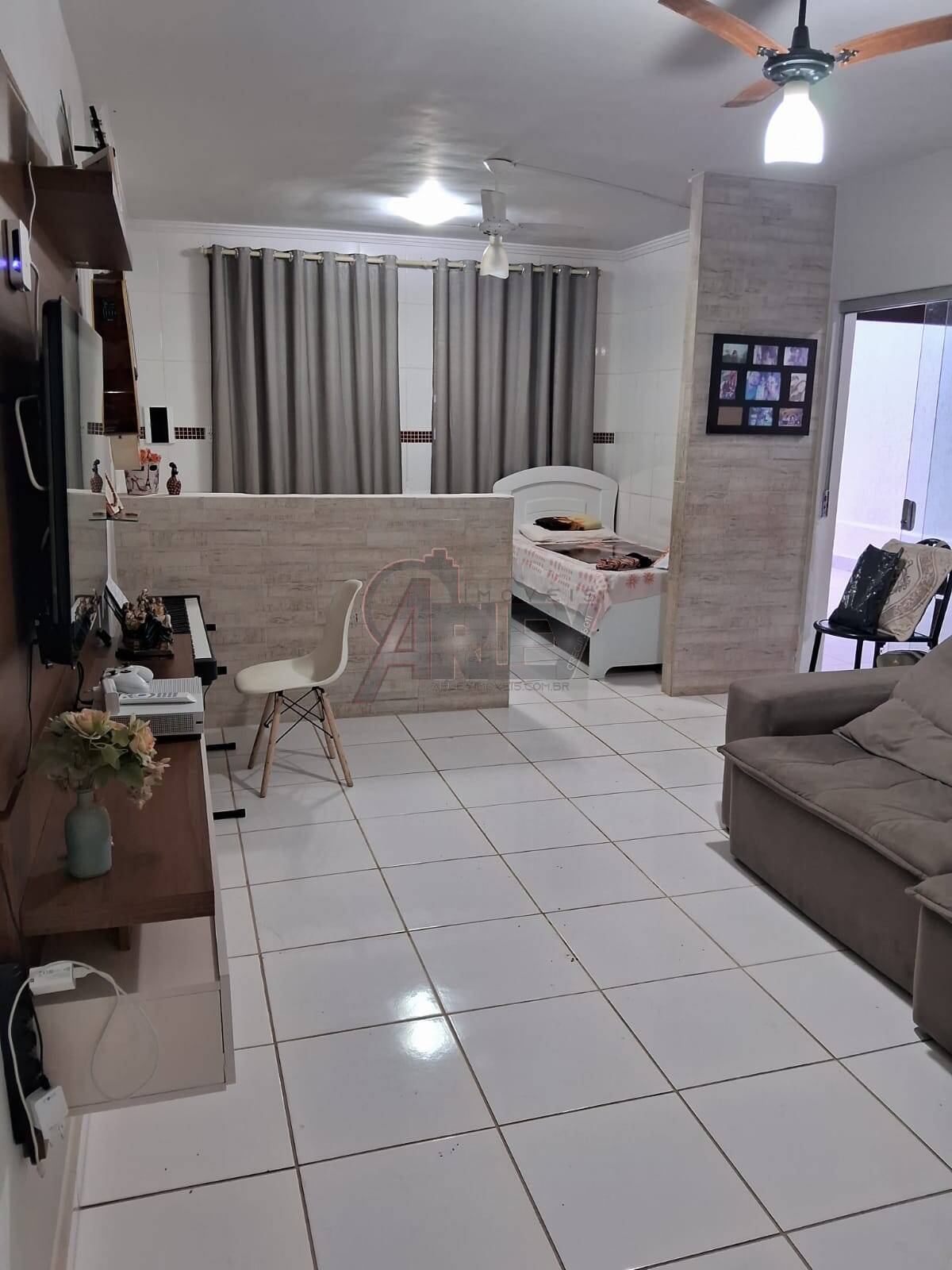 Casa à venda com 3 quartos, 150m² - Foto 13