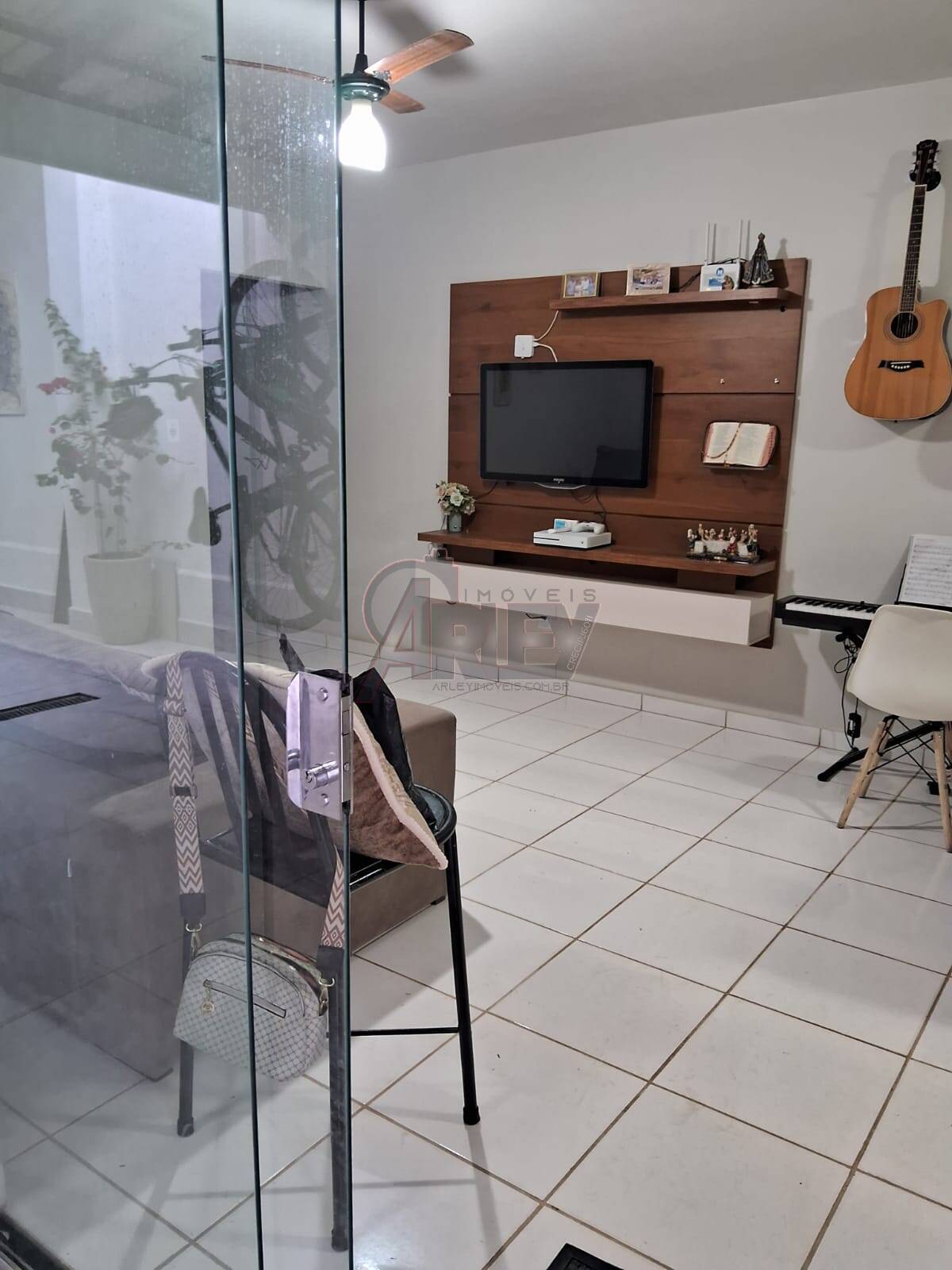 Casa à venda com 3 quartos, 150m² - Foto 18