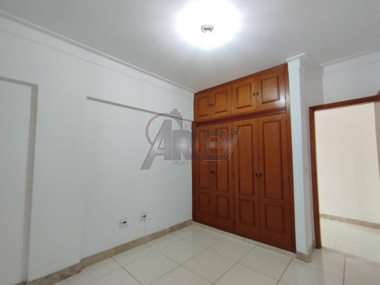 Apartamento à venda com 3 quartos, 120m² - Foto 5