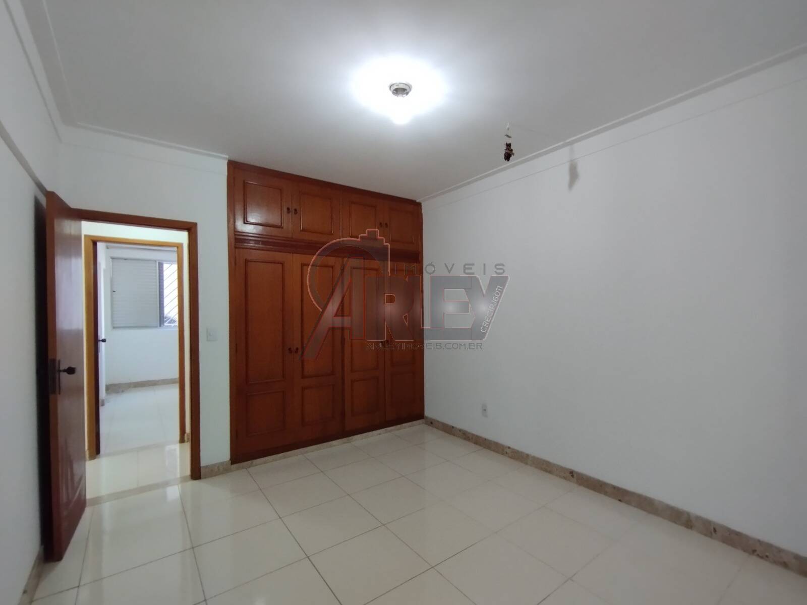 Apartamento à venda com 3 quartos, 120m² - Foto 10