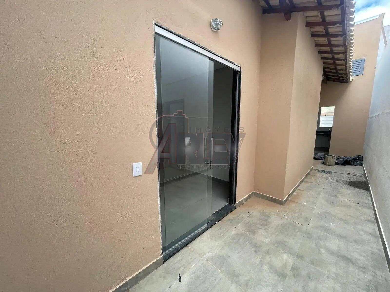 Casa à venda com 2 quartos, 50m² - Foto 15