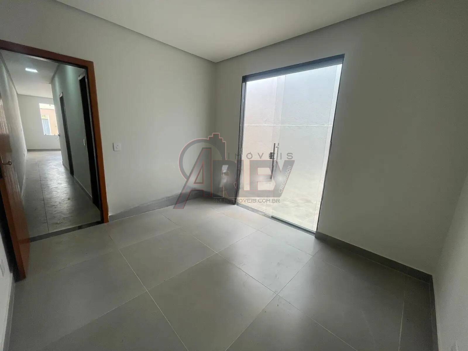 Casa à venda com 2 quartos, 50m² - Foto 19