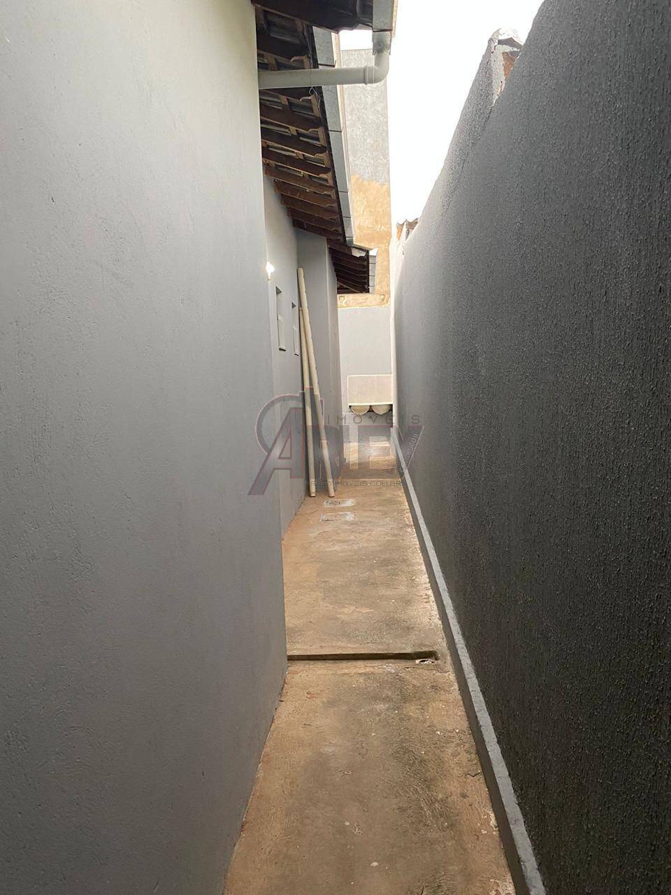 Casa à venda com 3 quartos, 150m² - Foto 14