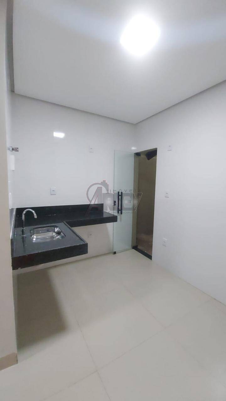 Casa à venda com 2 quartos, 50m² - Foto 5