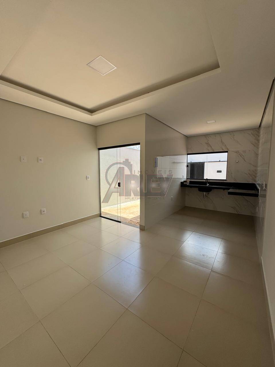 Casa à venda com 2 quartos, 50m² - Foto 5