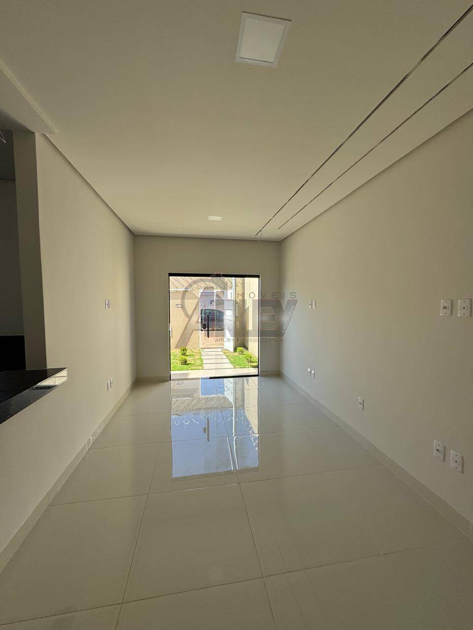 Casa à venda com 3 quartos, 64m² - Foto 6