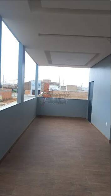 Casa à venda com 4 quartos, 220m² - Foto 6