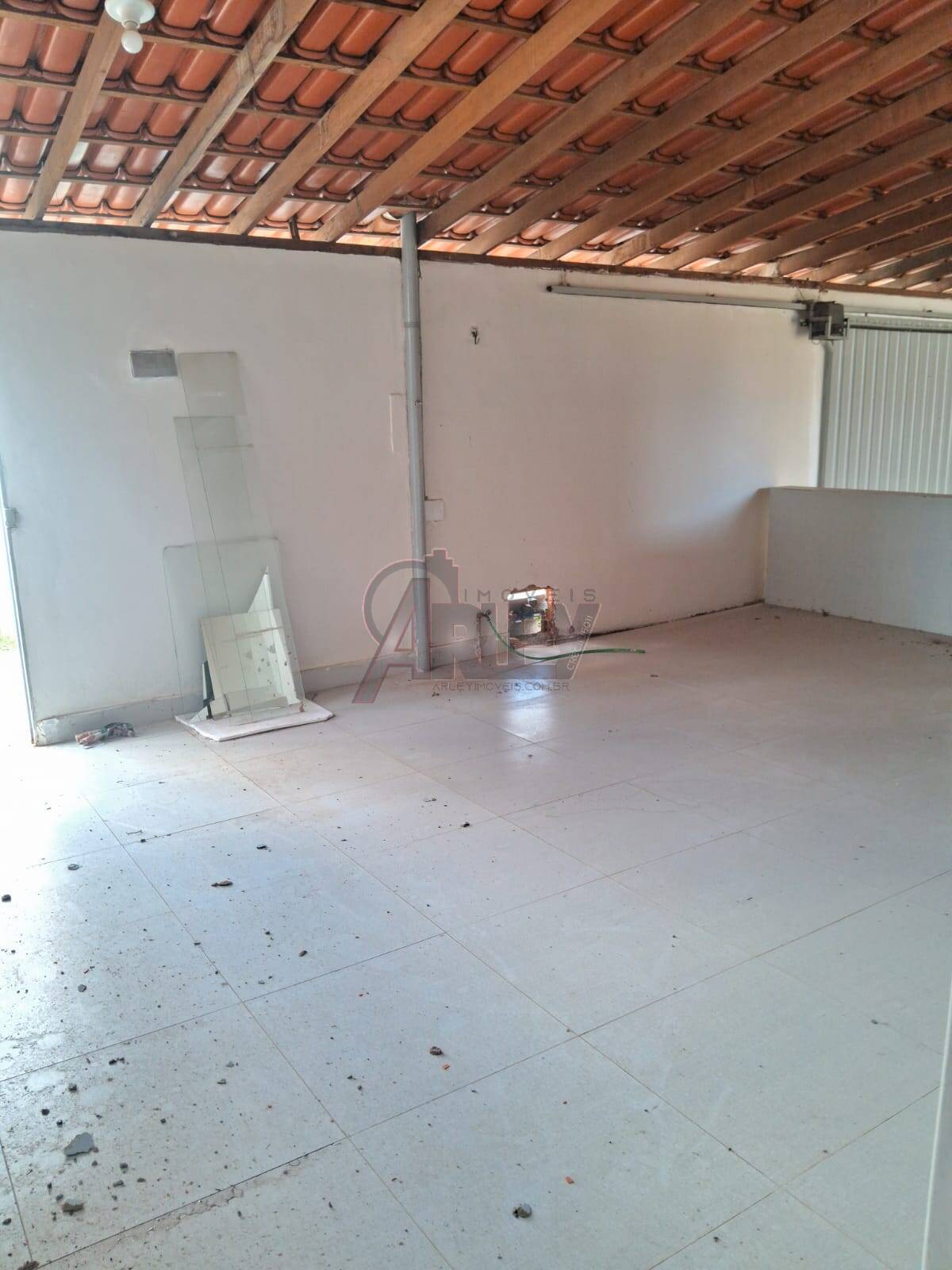 Casa à venda com 3 quartos, 280m² - Foto 8