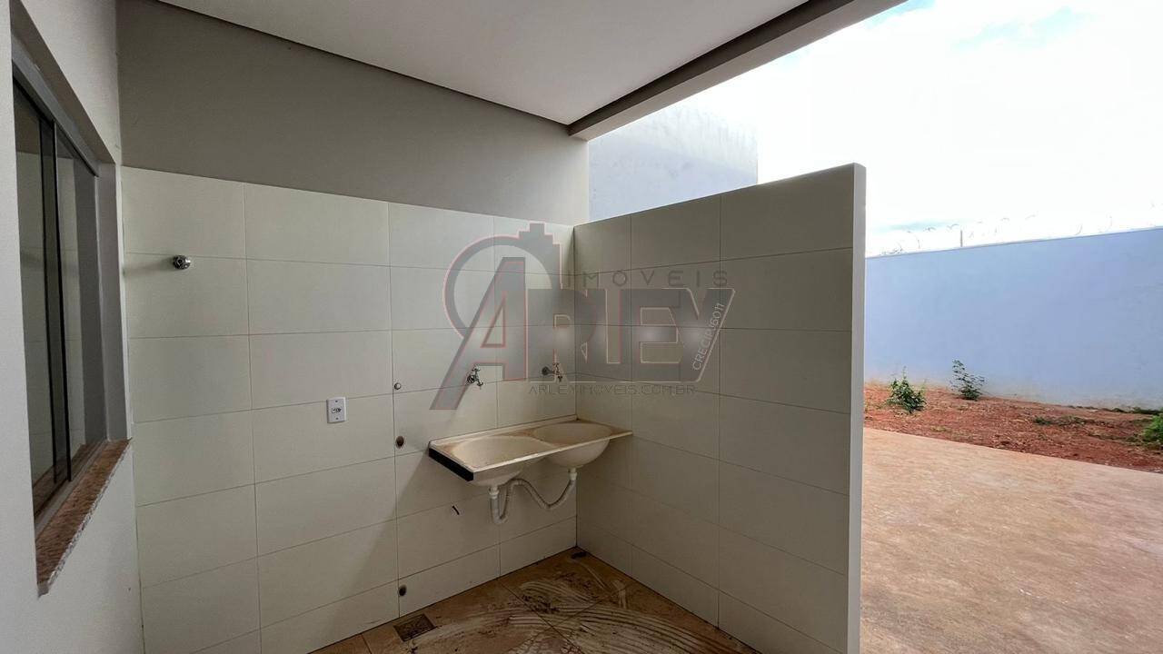 Casa à venda com 3 quartos, 100m² - Foto 6