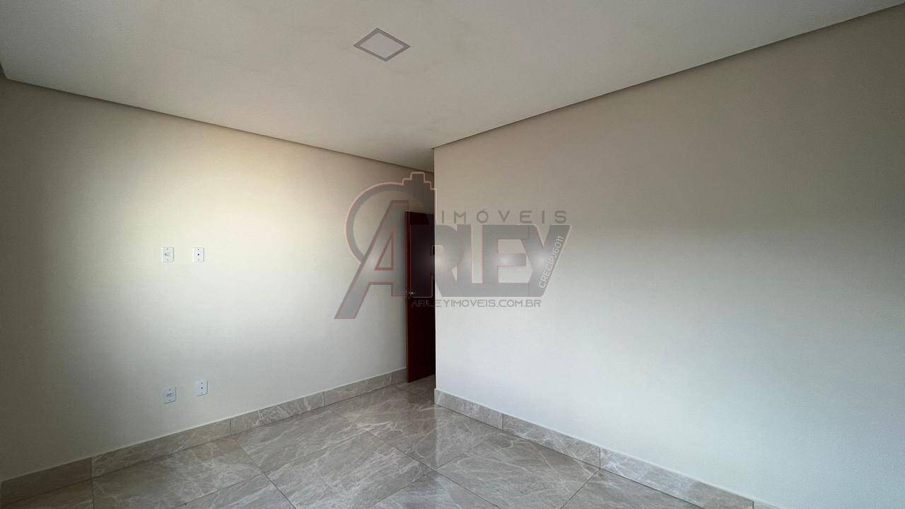 Casa à venda com 3 quartos, 100m² - Foto 26