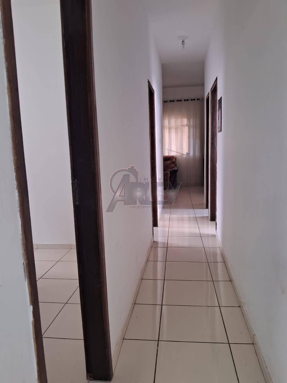 Casa à venda com 4 quartos, 280m² - Foto 13