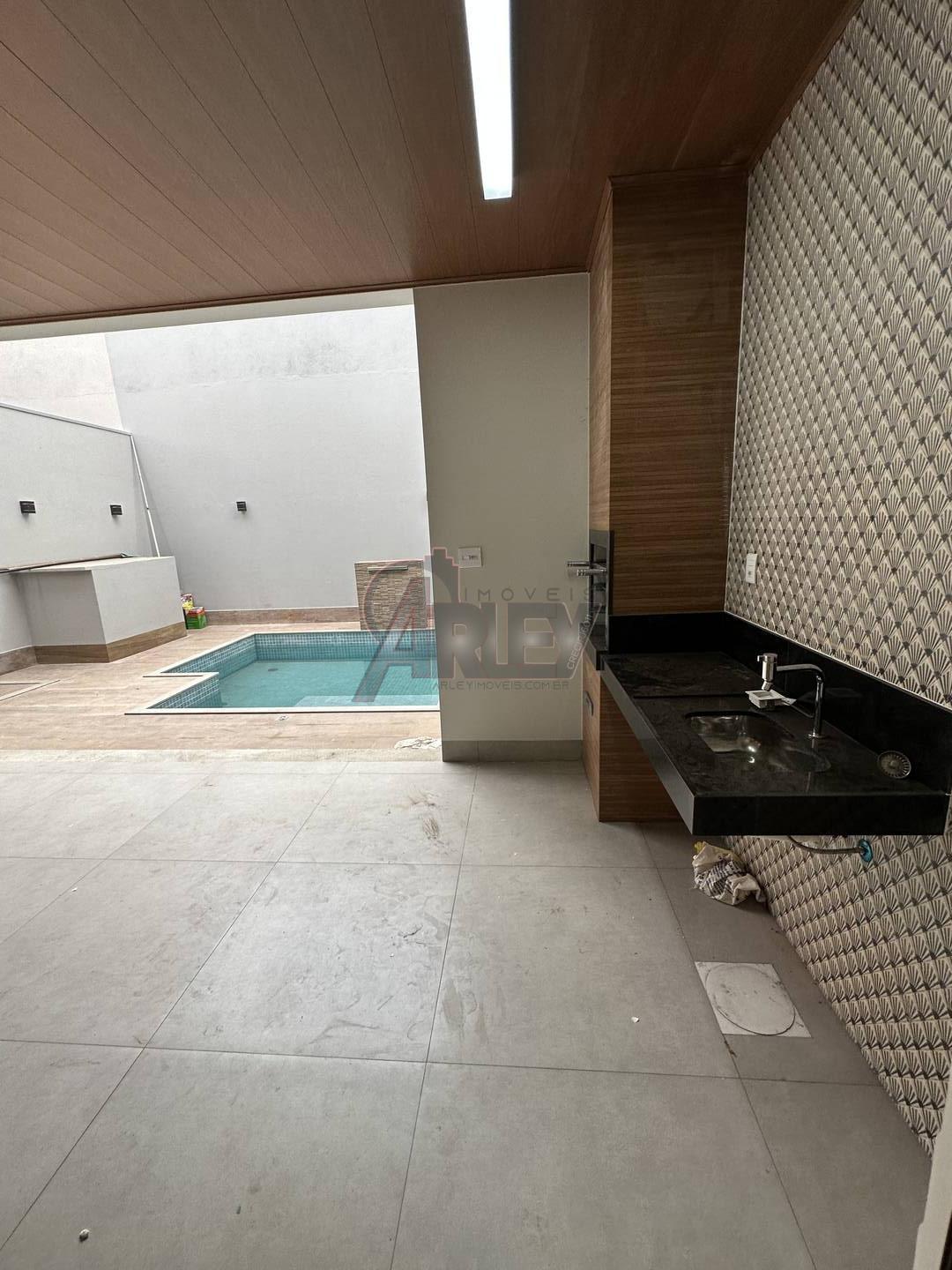 Casa à venda com 3 quartos, 225m² - Foto 7